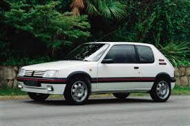 Peugeot 205 VS Renault Clio I : duel ...