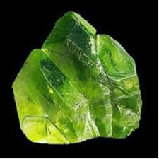 Variété d Olivine, le Péridot se ...