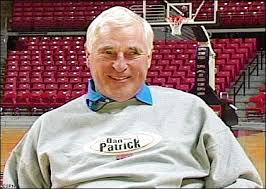 Bobby Knight donned a familiar  ...